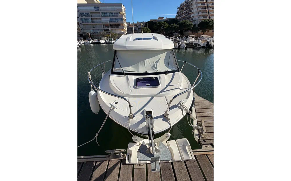 slider 16 Jeanneau Merry Fisher 605