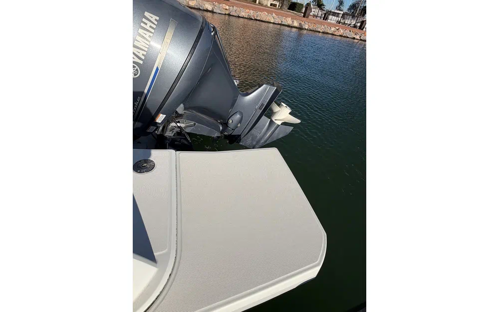 slider 18 Jeanneau Merry Fisher 605Serie 2