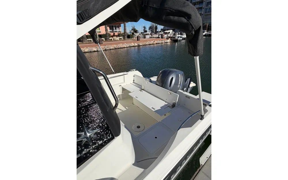 slider 6 Jeanneau Merry Fisher 605Serie 2