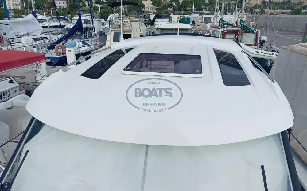 slider 1 Beneteau Antares 9 OB