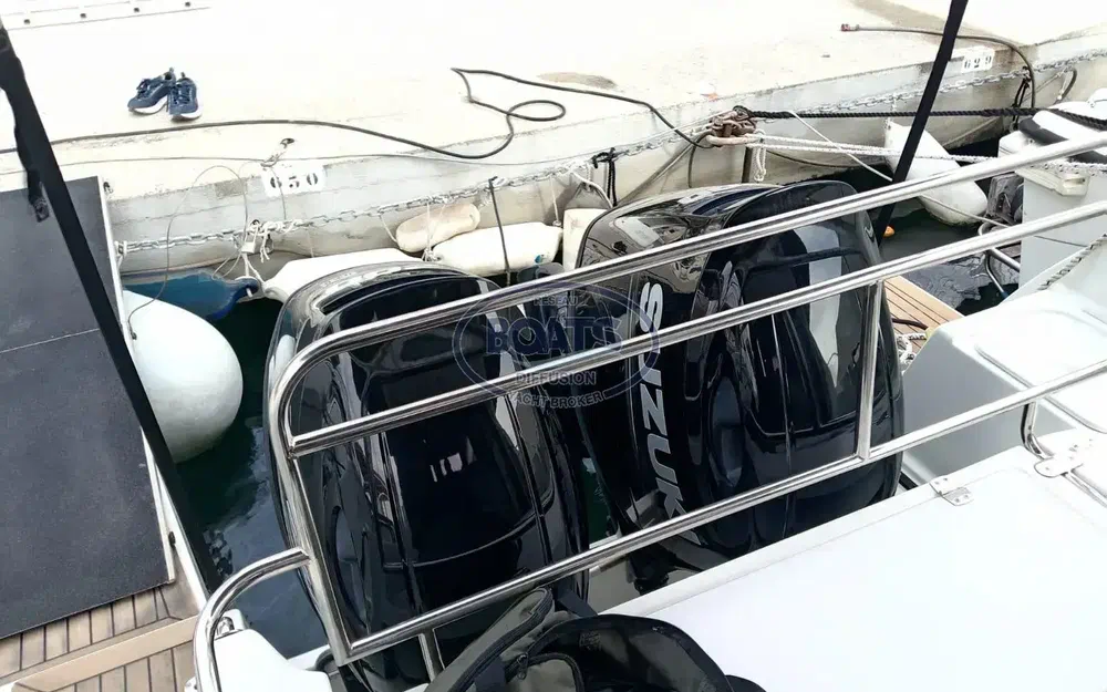 slider 3 Beneteau Antares 9 OB