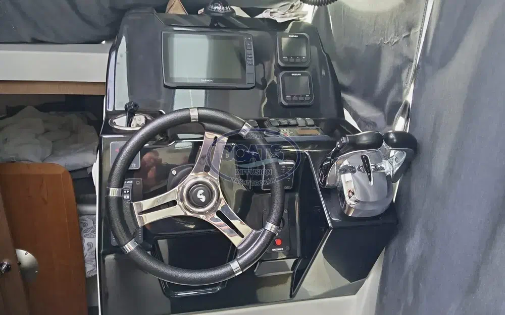 slider 7 Beneteau Antares 9 OB