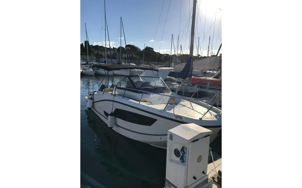 slider 1 Quicksilver Activ 875 Cruiser