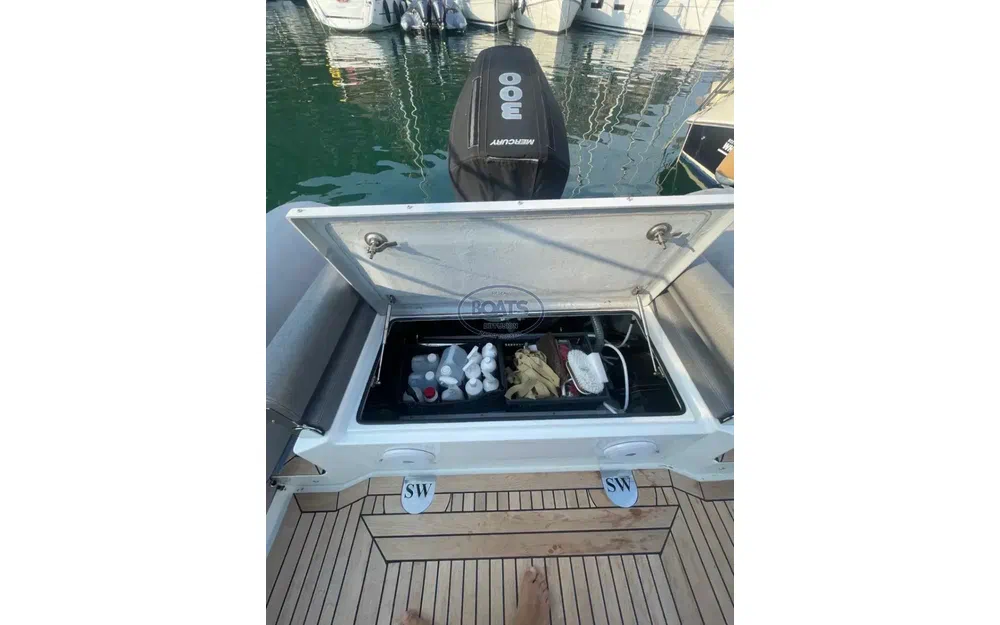 slider 11 Sea Water Phantom 260