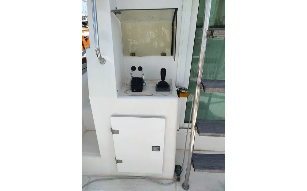 slider 16 Guy Bonnet  41