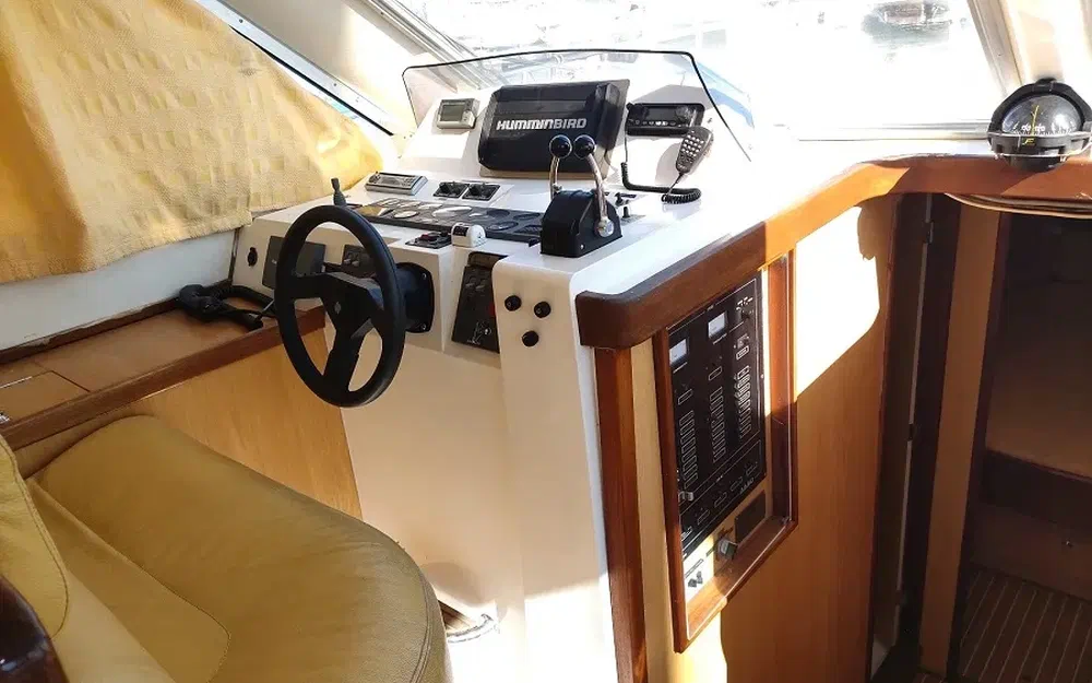 slider 33 Guy Bonnet  41