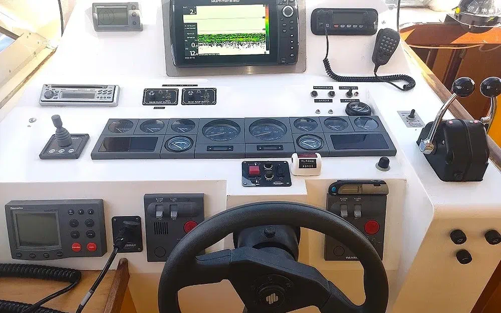 slider 35 Guy Bonnet  41