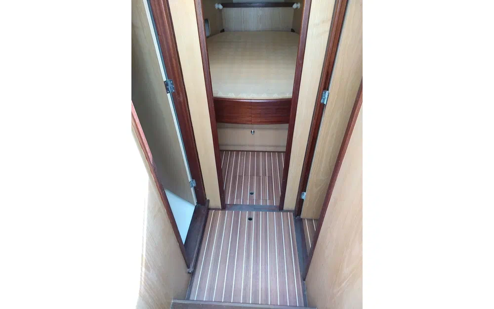 slider 40 Guy Bonnet  41