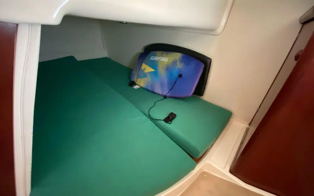 slider 12 Jeanneau Leader 805