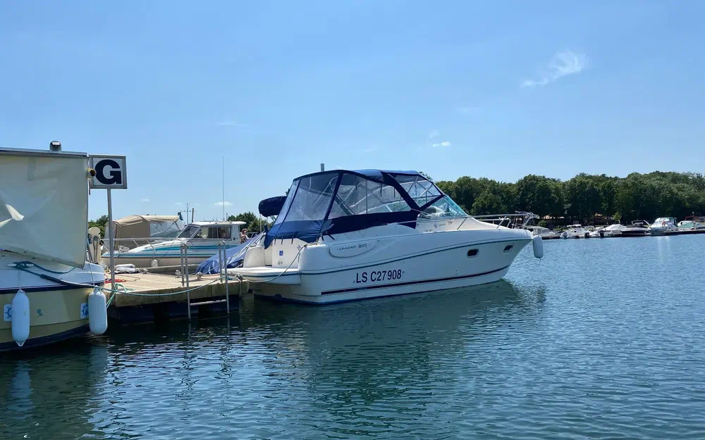 slider 3 Jeanneau Leader 805