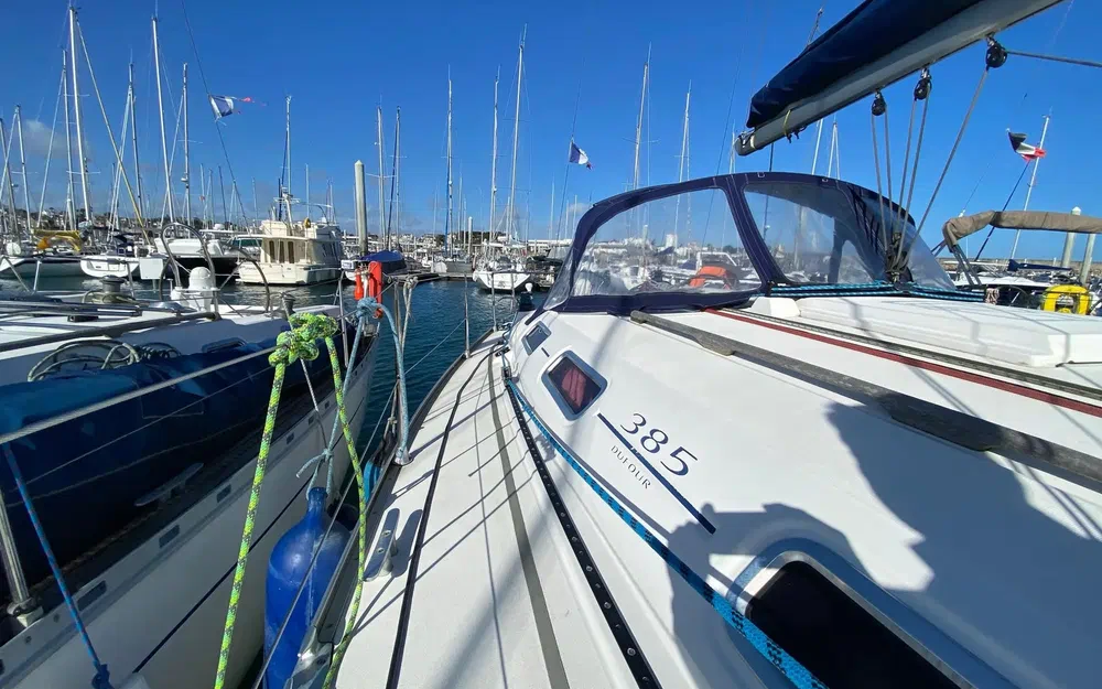 slider 18 Dufour 385