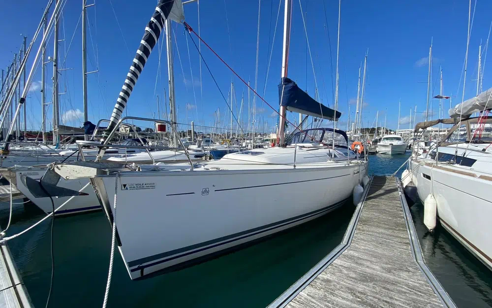 slider 1 Dufour  385Grand Large