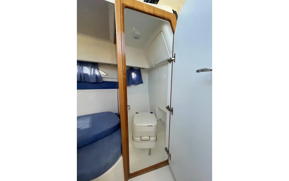 slider 10 Rio  700 Cabin Fish