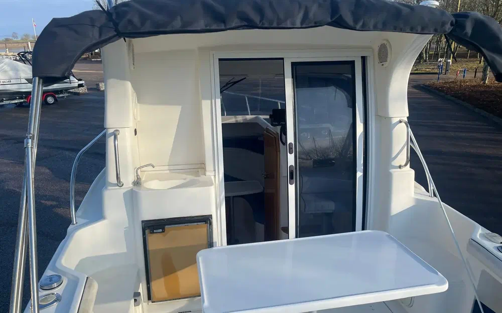 slider 12 Rio  700 Cabin Fish