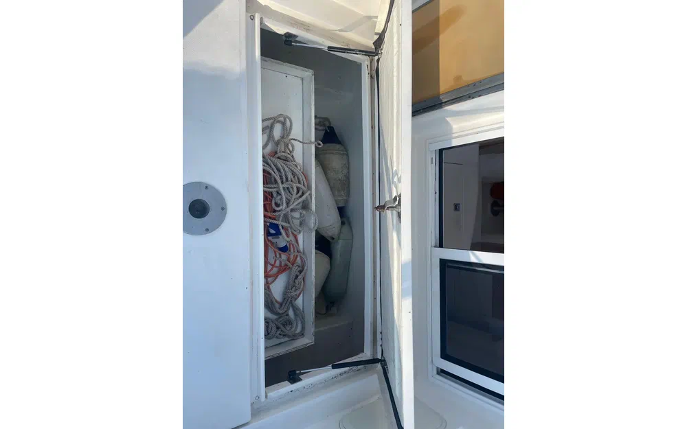 slider 17 Rio  700 Cabin Fish