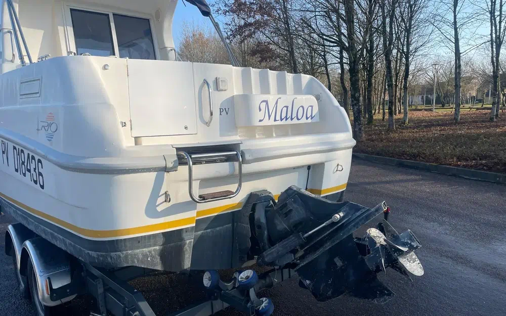 slider 24 Rio  700 Cabin Fish