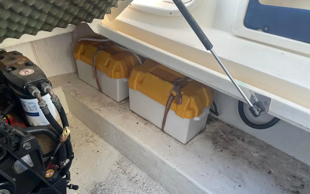 slider 35 Rio  700 Cabin Fish