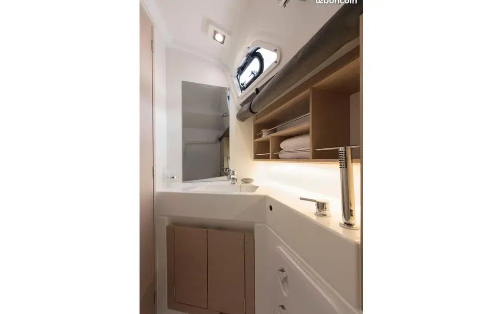 slider 9 Beneteau Oceanis 30.1