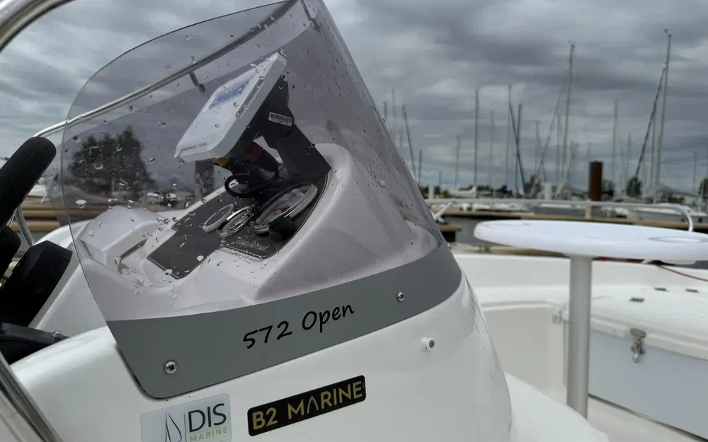 slider 3 B2 Marine  572Open