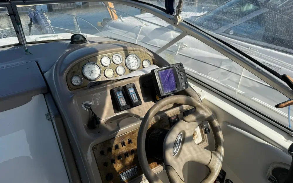 slider 11 Bayliner  285Cruiser