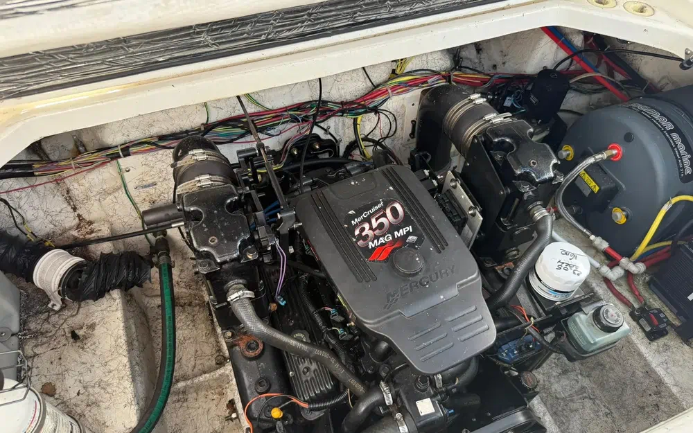 slider 23 Bayliner 285