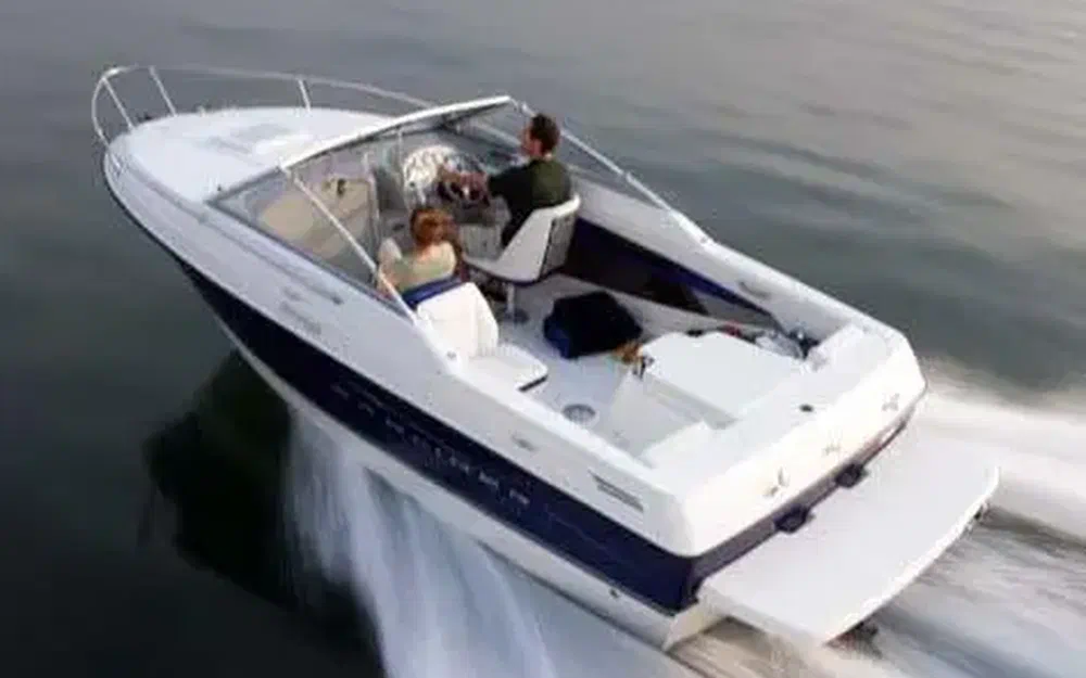 slider 11 Bayliner Discovery 192