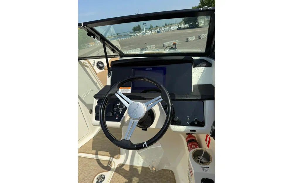 slider 10 Sea Ray  210 SPX OB