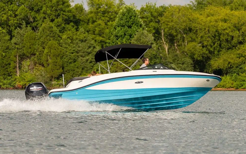 slider 16 Sea Ray  210 SPX OB