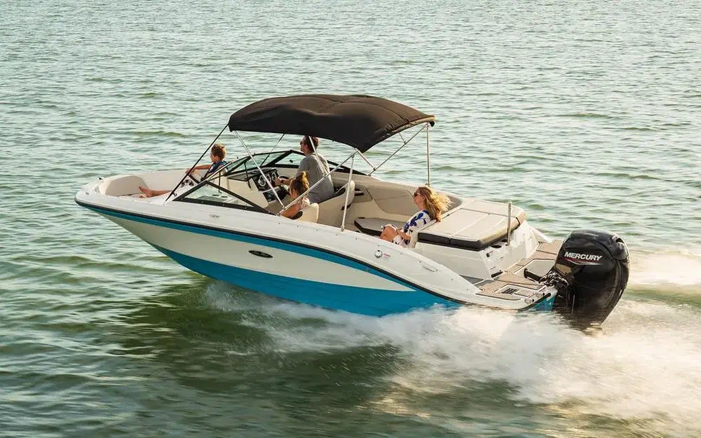 slider 17 Sea Ray  210 SPX OB