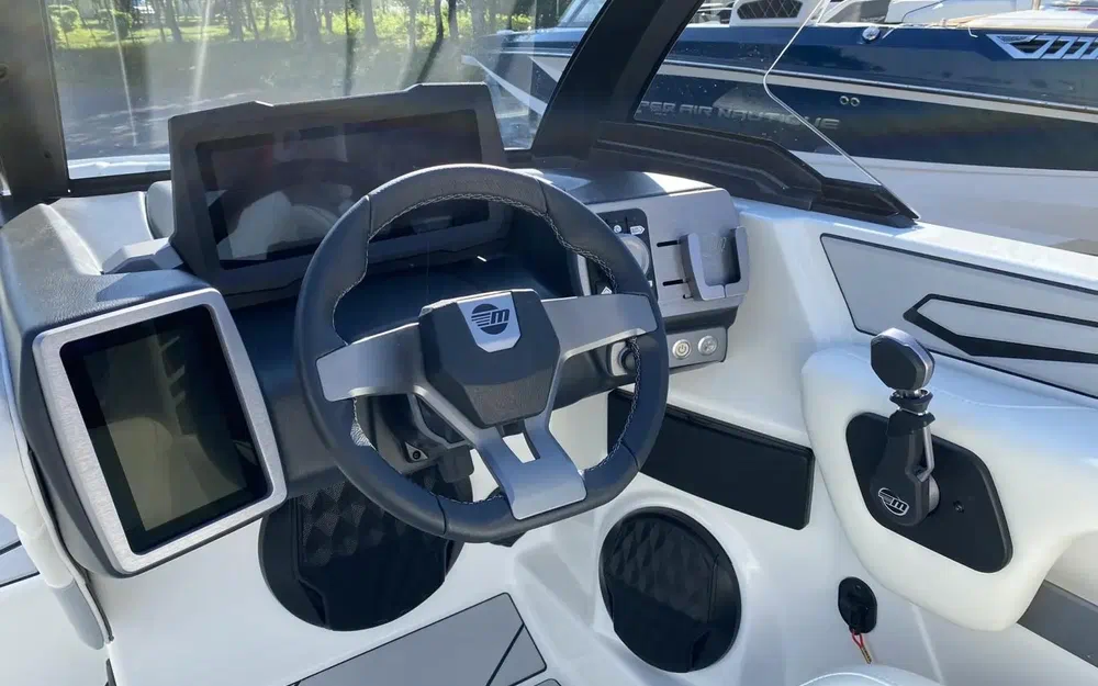 slider 8 Malibu Wakesetter 21 VLX