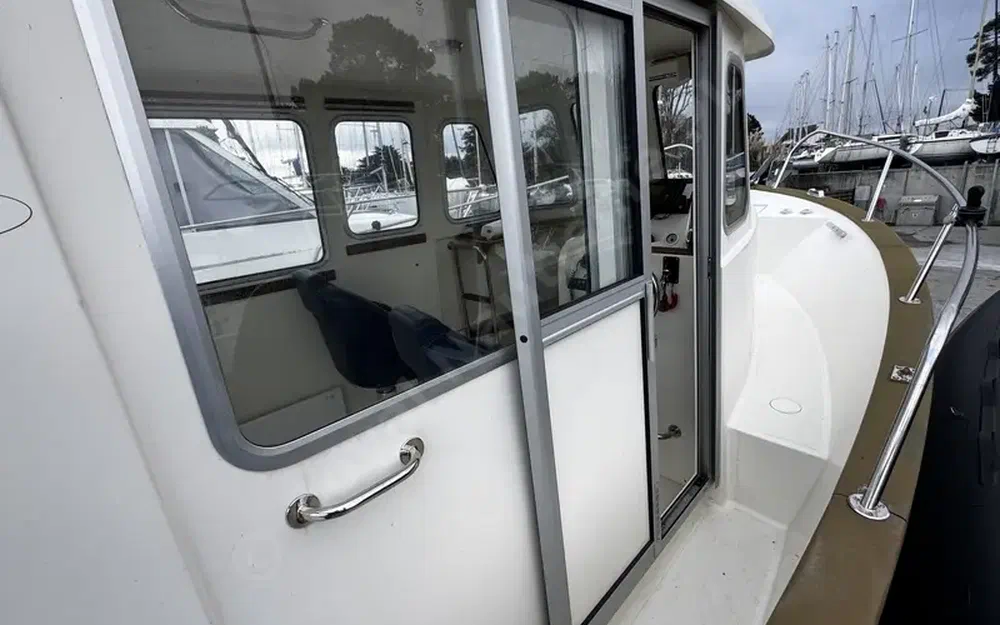 slider 10 Rhea  730 Fishing