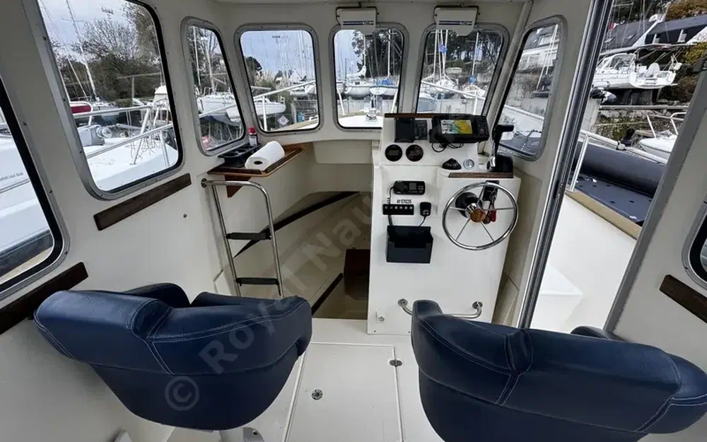 slider 15 Rhea  730 Fishing