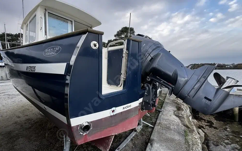 slider 2 Rhea  730 Fishing