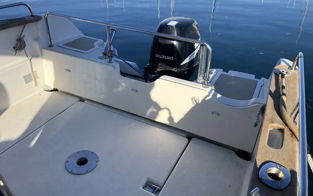 slider 10 Jeanneau Merry Fisher 625