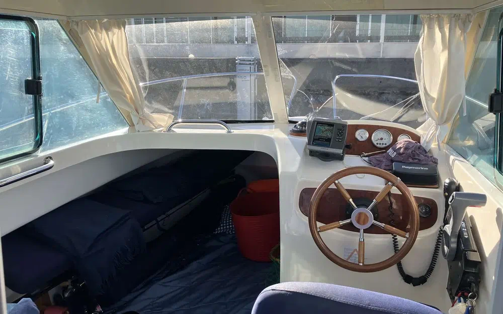 slider 23 Jeanneau Merry Fisher 625Legende