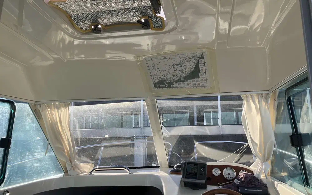 slider 25 Jeanneau Merry Fisher 625Legende