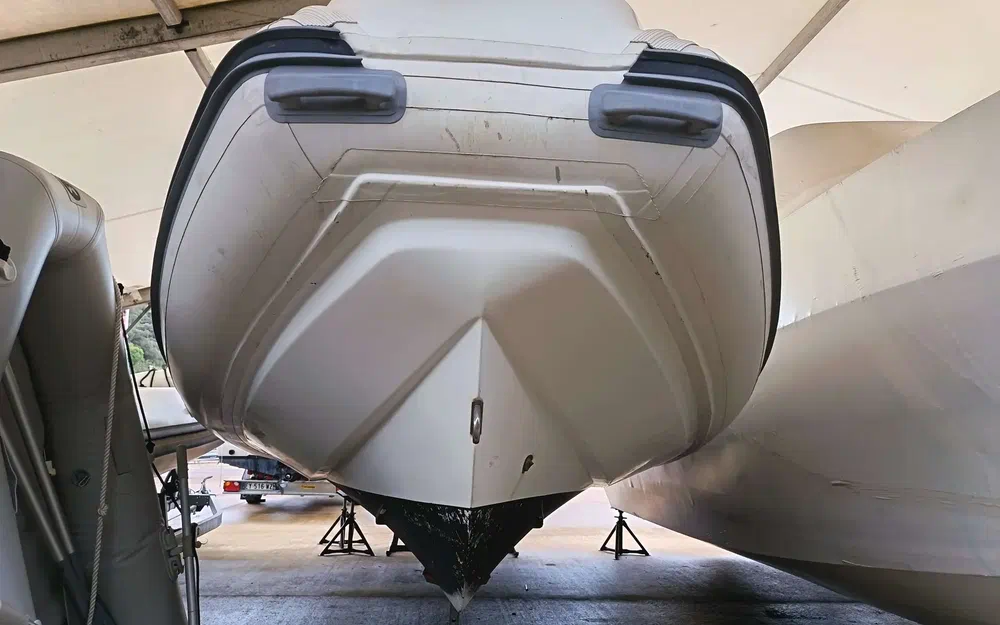 slider 17 Black Fin 25