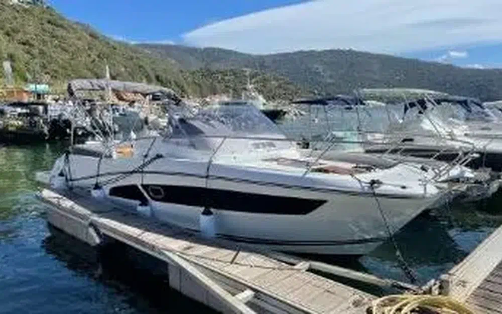 slider 0 Jeanneau Cap Camarat 9.0 WA