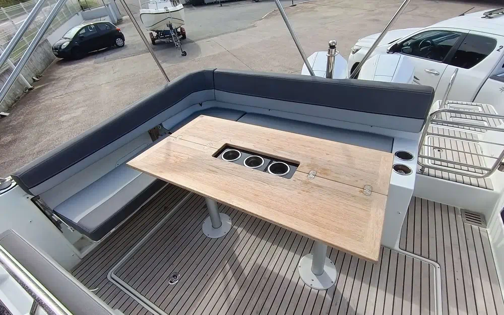 slider 6 Jeanneau Cap Camarat 9.0 WA