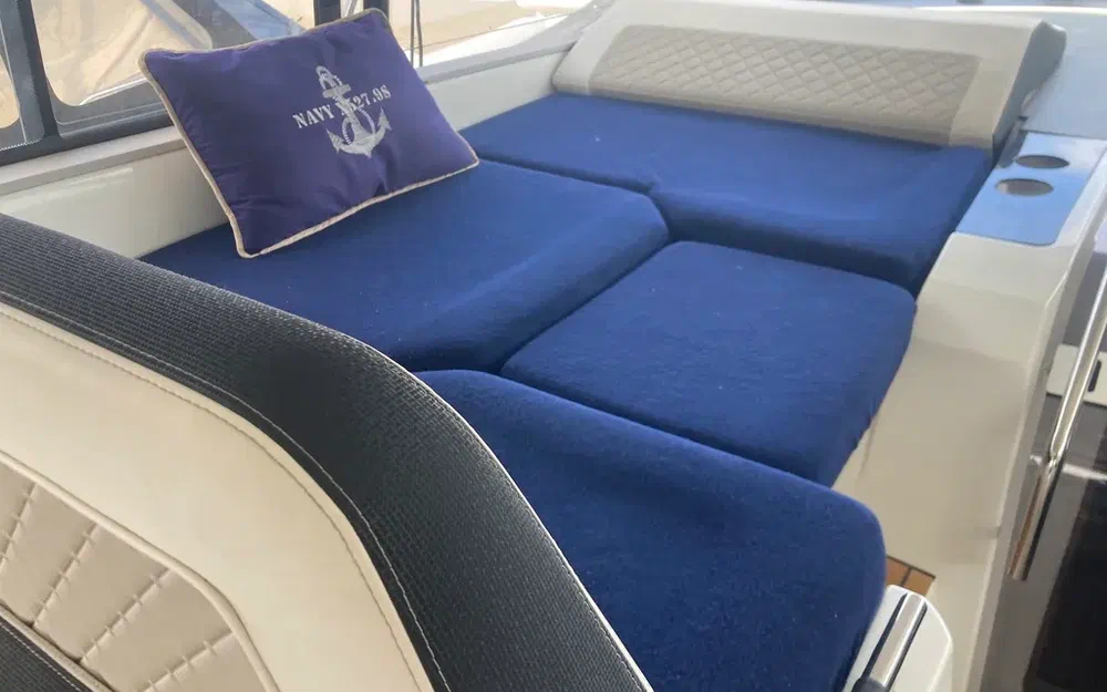 slider 29 Jeanneau Leader 46