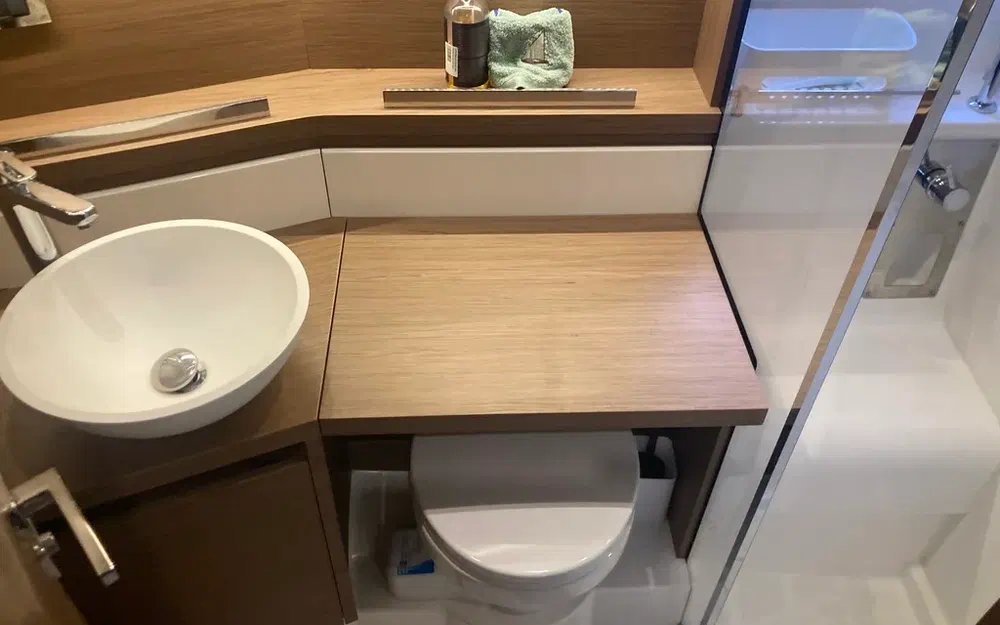 slider 43 Jeanneau Leader 46