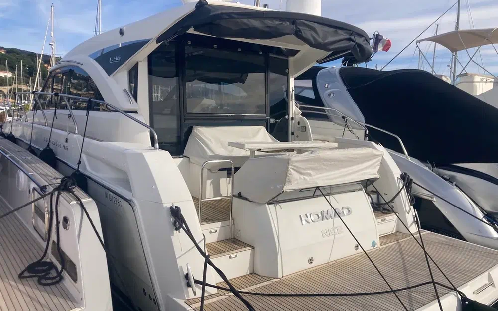 slider 4 Jeanneau Leader 46