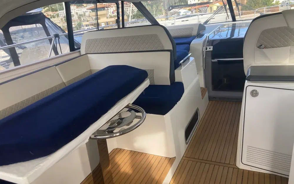 slider 28 Jeanneau Leader 46