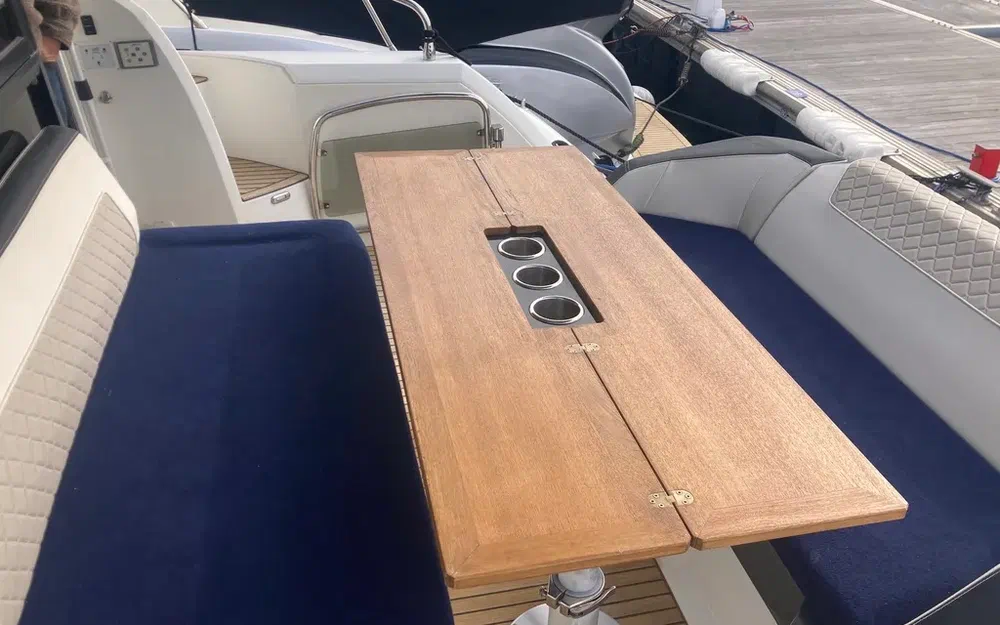 slider 16 Jeanneau Leader 46