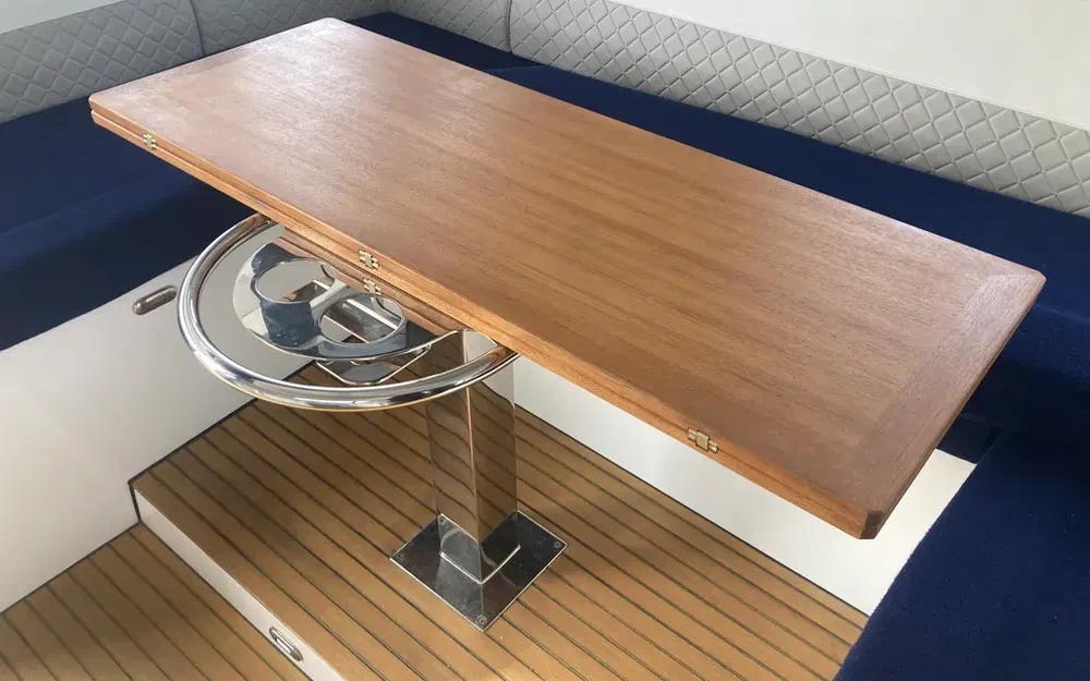 slider 30 Jeanneau Leader 46