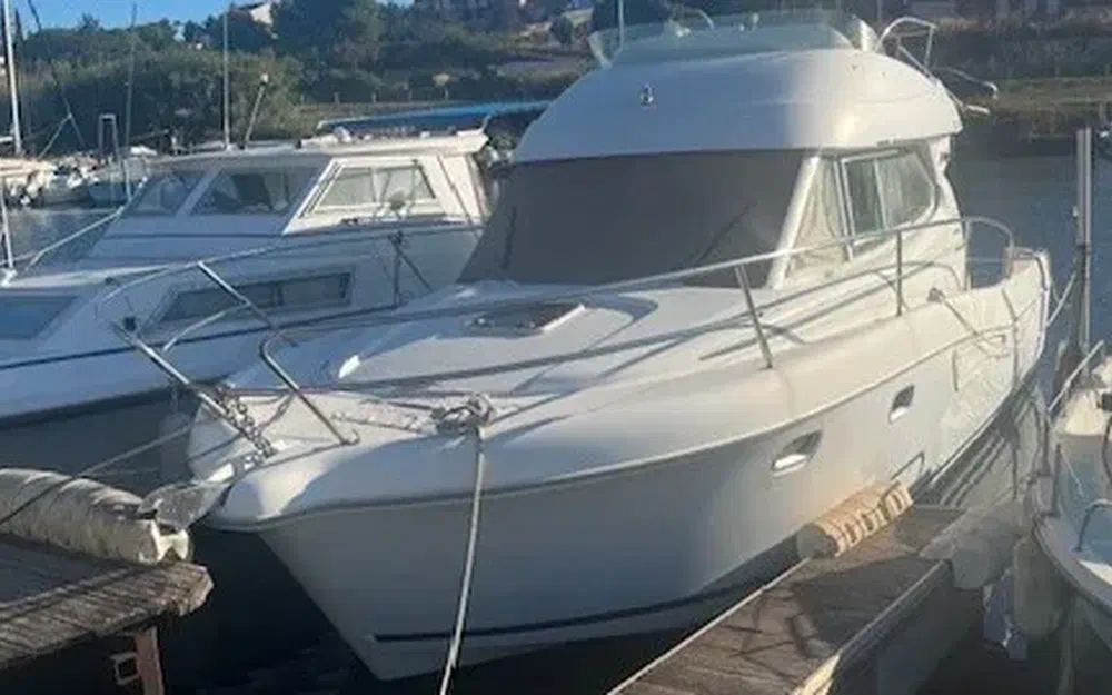 slider 0 Jeanneau Merry Fisher 925