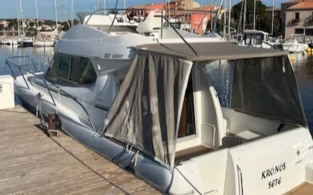 slider 2 Jeanneau Merry Fisher 925