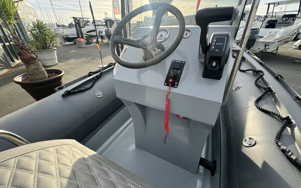 slider 4 3D Tender X Pro 535