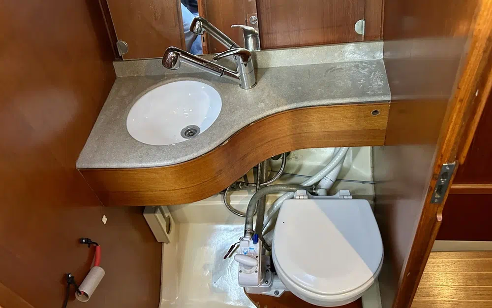 slider 16 Comar Yachts COMET 420