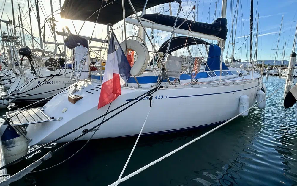 slider 1 Comar Yachts COMET 420